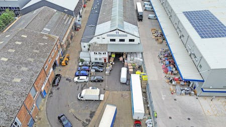 10-11 Kelvin Industrial Estate, Greenford, Industrial To Let - Forest_Real_EstateUnits_10_11_Kelvin_Industrial_Estate33.jpg