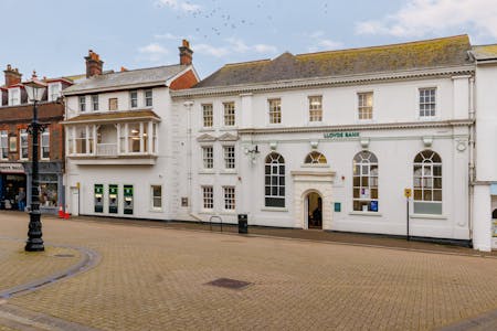 22 St. Thomas' Square, Newport, Investment For Sale - St Thomas Square 21-22 (06 of 08).jpg