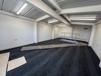 Unit 2, Kings Road, Canvey Island, Industrial/Logistics To Let - 3170e5a0f4ec44df8a679f40a2fd73a7.jpg
