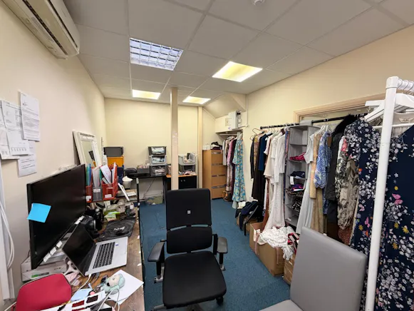 Unit 17, Newlands End, Basildon, Industrial To Let - WhatsApp Image 2026-07-17 at 8.28.42 AM (10).jpeg