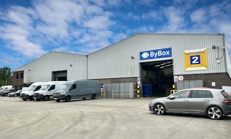 Westgate 2 Avia Park, Staines Road, Heathrow, Industrial/Logistics / Industrial / Warehouse To Let - Front aspect