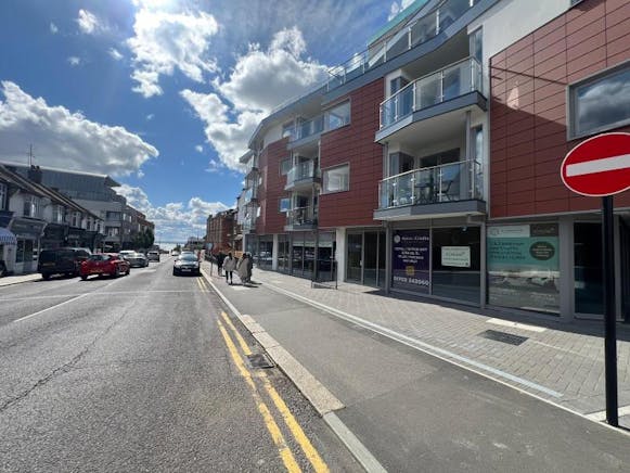 St Clements Gate, Leigh-On-Sea, Office / Retail To Let / For Sale - Picture 20.jpg