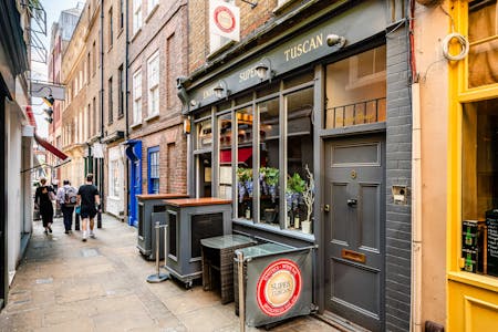 8 Artillery Passage, London, Leisure For Sale - Artillery Psg 8  Low Res 17.jpg