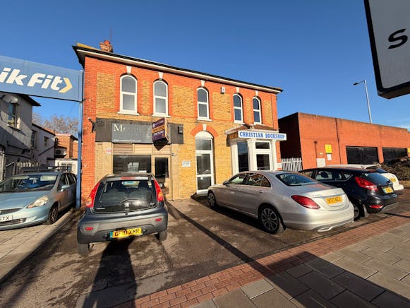 Right Side, 57 London Road, Southend-on-Sea, Retail To Let - IMG20251202WA0027.jpg