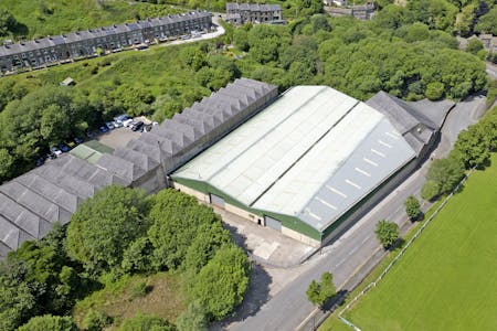 Unit 1 Fall Lane, Huddersfield, Industrial To Let - IMG_0447.jpg