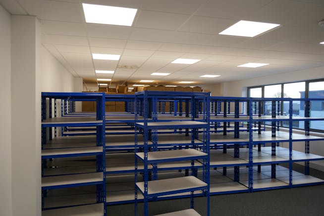 16 Harlow Mill, Harlow, Industrial To Let - P1060662.JPG