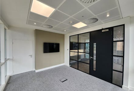 Explorer 2, Fleming Way, Crawley, Office To Let - Capture.JPG