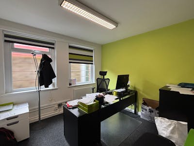 168 High Street, Watford, Office / Retail For Sale - GF03.jpeg