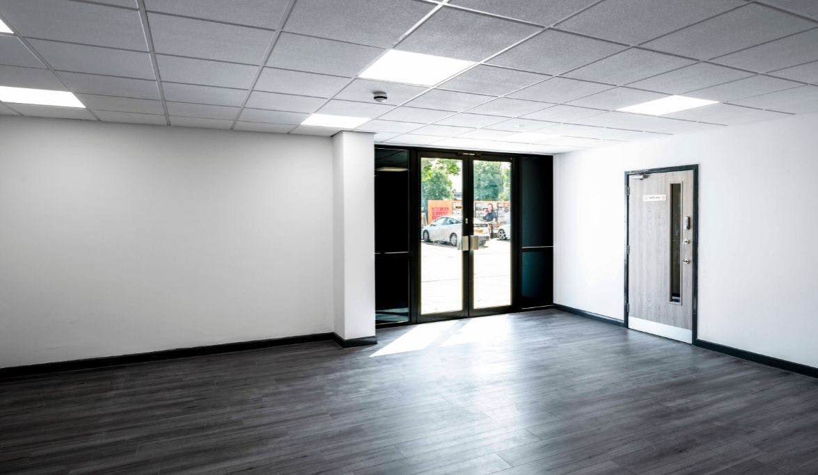 Industrial Unit in Walthamstow - photo 4