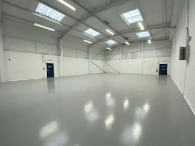 Unit 15, Kingston Bridge Trading Estate, Glasgow, Industrial / Light Industrial To Let - KB U5 04.jpg