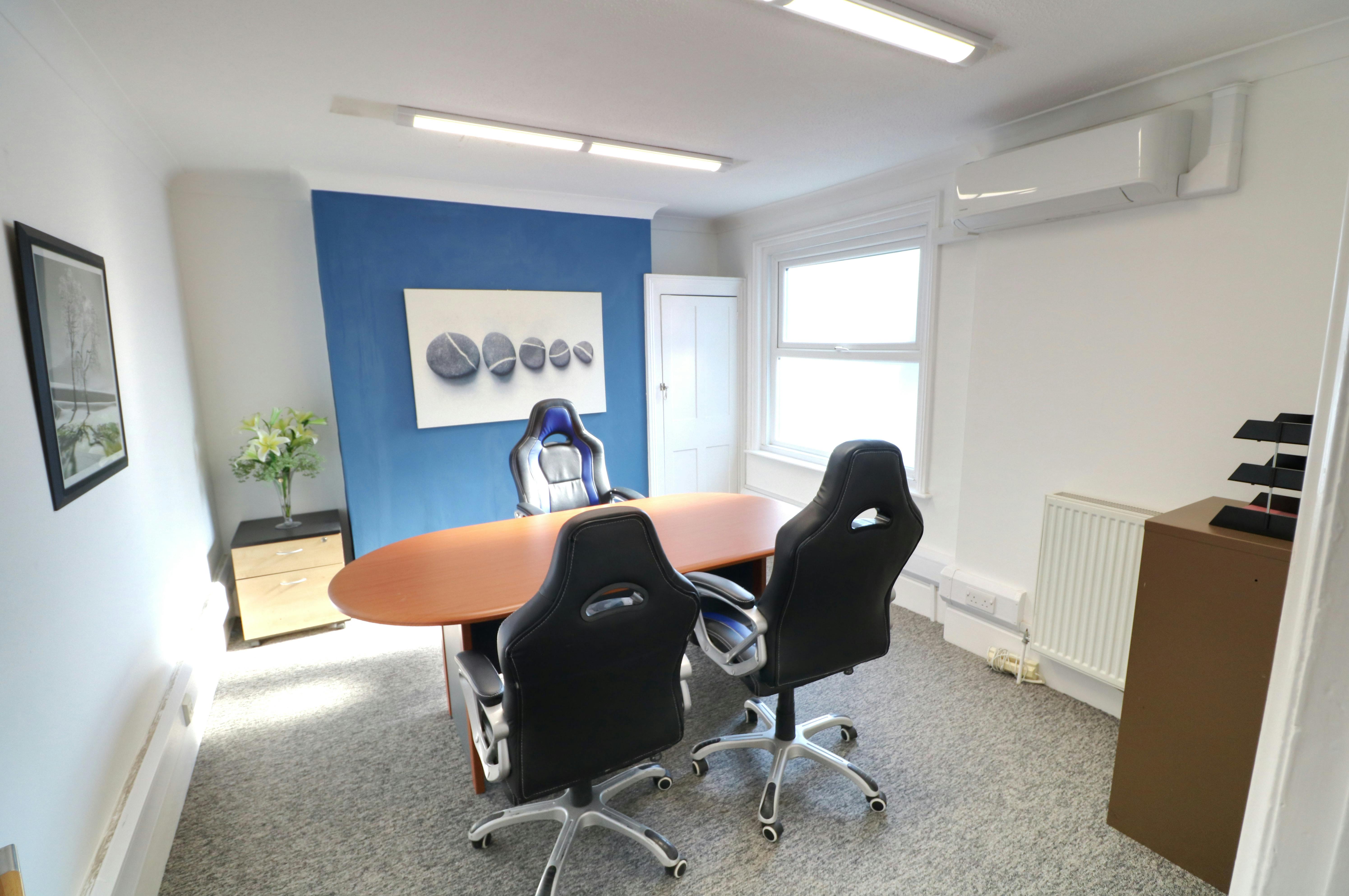 5 Church Road, Burgess Hill, Office / Retail For Sale - Meeting Room FF.jpg