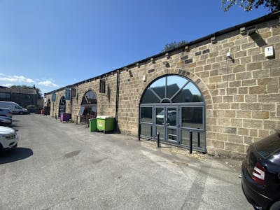 Unit 4, Moorfield Chambers, Moorfield Crescent, Leeds, Office To Let - IMG_1935.jpg