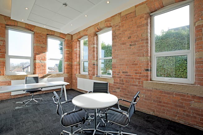 Offices at Holly Park Mills, Woodhall Lane, Calverley, Leeds, Offices To Let - IMG_5532.jpg
