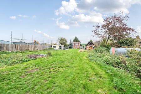 Far View, The Common, West Drayton, Residential / Open Storage For Sale - 1365111268e9222012205.jpg