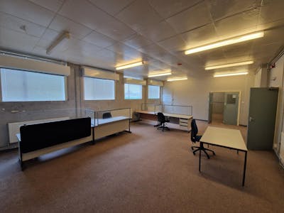 Unit 16, Stockport, Industrial/Logistics / Office To Let - 20250131_111938.jpg