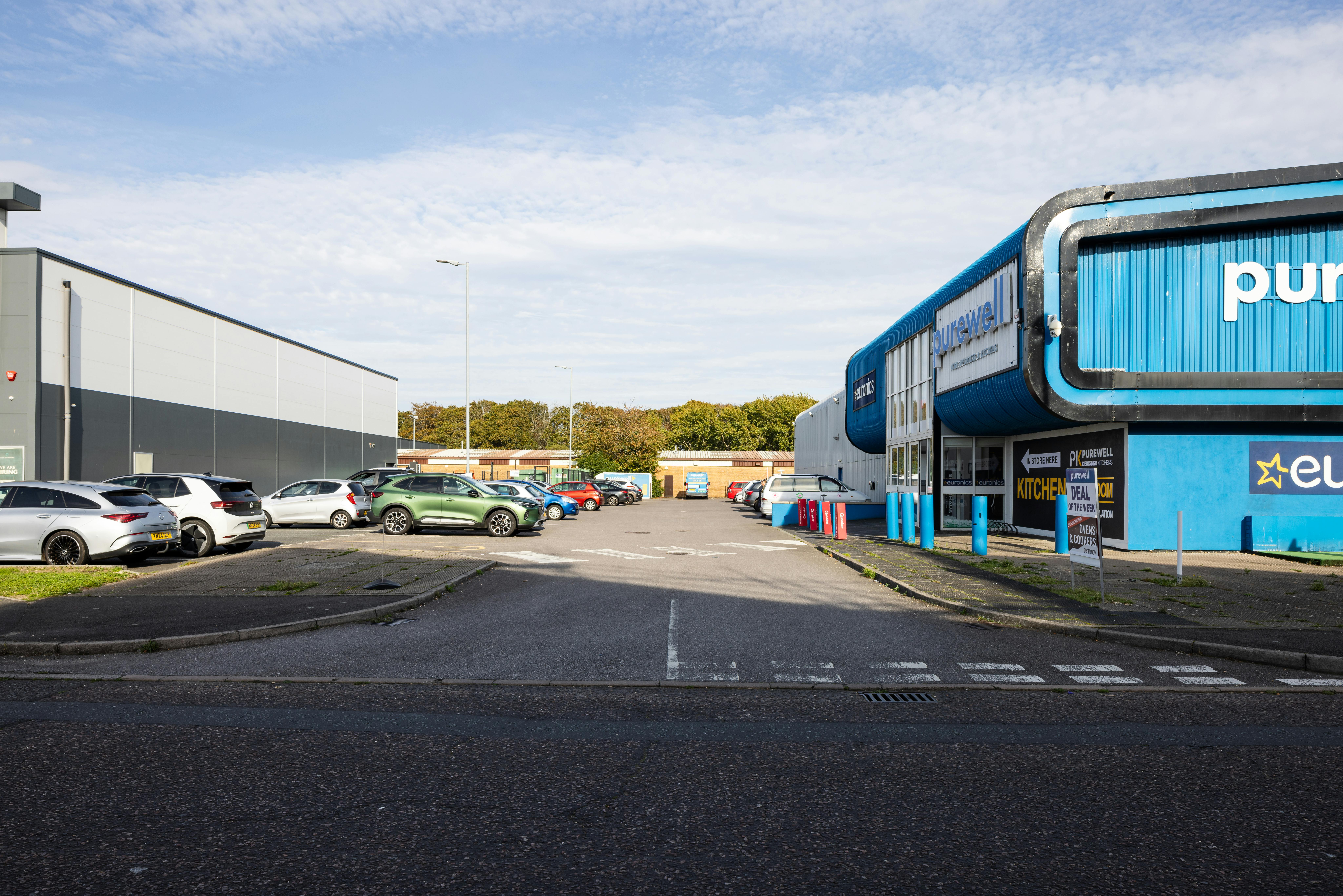 Retail/Shop in Christchurch - photo 4