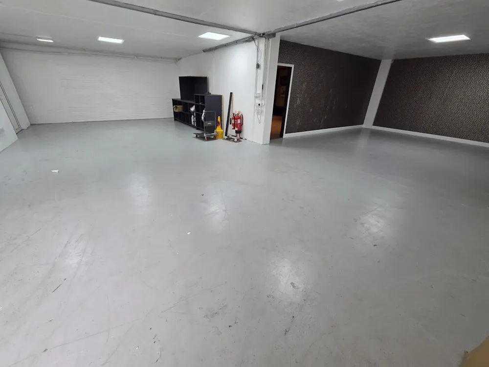 7 Eldon Way Industrial Estate - WhatsApp Image 2026-07-22 at 07.52.49.jpeg
