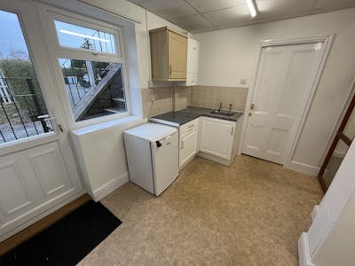 80 Chapel Lane, Wilmslow, Office / Retail To Let - IMG_0817.jpg