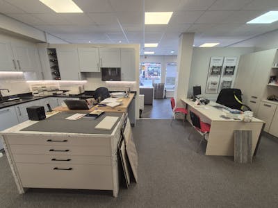 Unit 1B, Stockport, Retail To Let - 20260213_111457.jpg