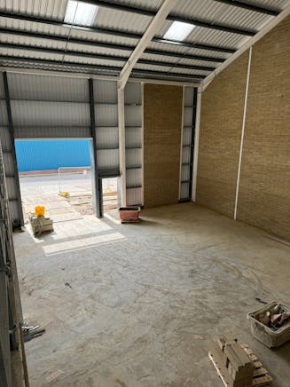 Unit B4 Lincoln Road, High Wycombe, Industrial To Let - 20240904 125805.jpg