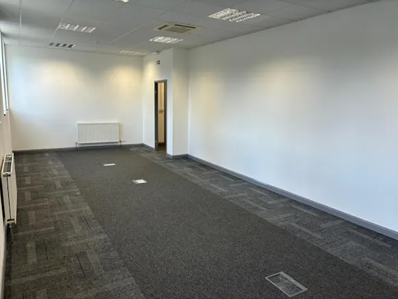 Unit 3 Millennium House, Vickers Business Centre, Basingstoke, Office To Let - MHU2Picture8 - 02 10 2026.jpg
