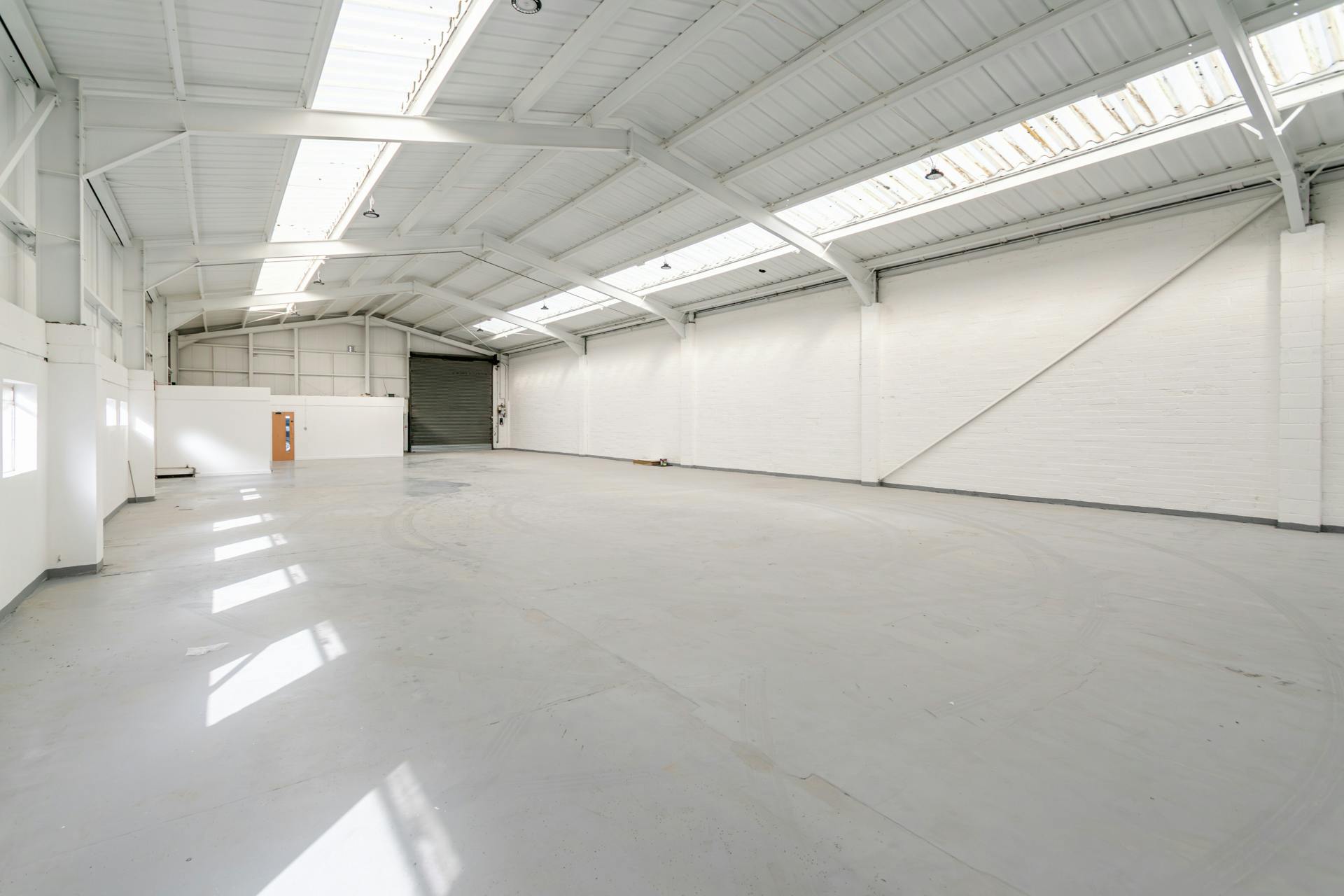 Retail/Shop in Wimborne - photo 4