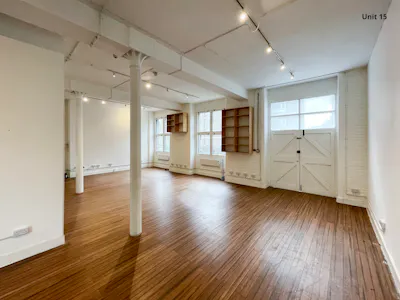 Dove Commercial Centre (Whole), London, Office To Let - Image - 2026-05-05T184356.jpg