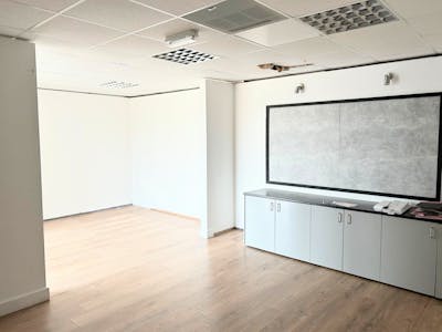 44-48 Ennerdale Road, Shrewsbury, Showroom For Sale - 2