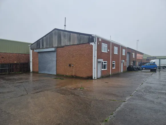 Unit 1a, Bulwark Industrial Estate, Chepstow, Industrial To Let - 0C975749-E64D-4B13-AD06-34558257EC63.jpeg Unit 1a, Bulwark Industrial Estate, Chepstow, Industrial To Let - 0C975749-E64D-4B13-AD06-34558257EC63.jpeg