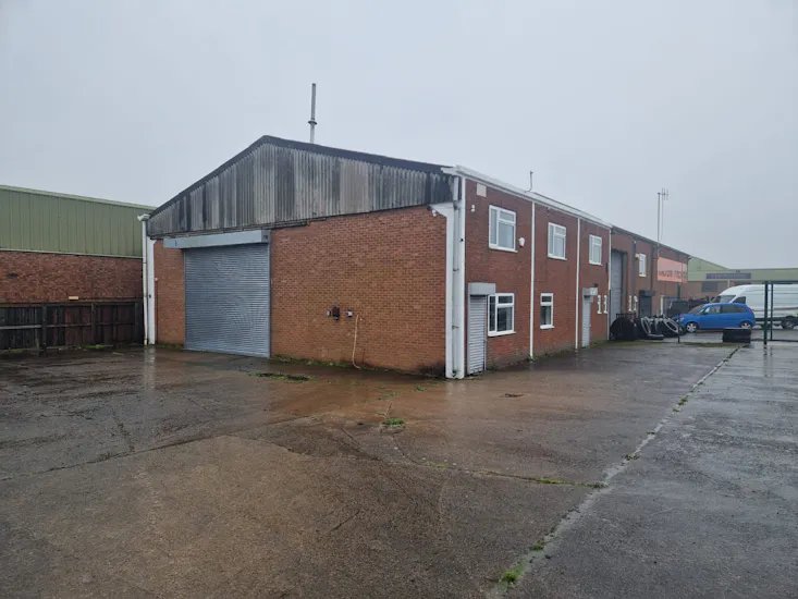 Unit 1a, Bulwark Industrial Estate, Chepstow, Industrial To Let - 0C975749-E64D-4B13-AD06-34558257EC63.jpeg