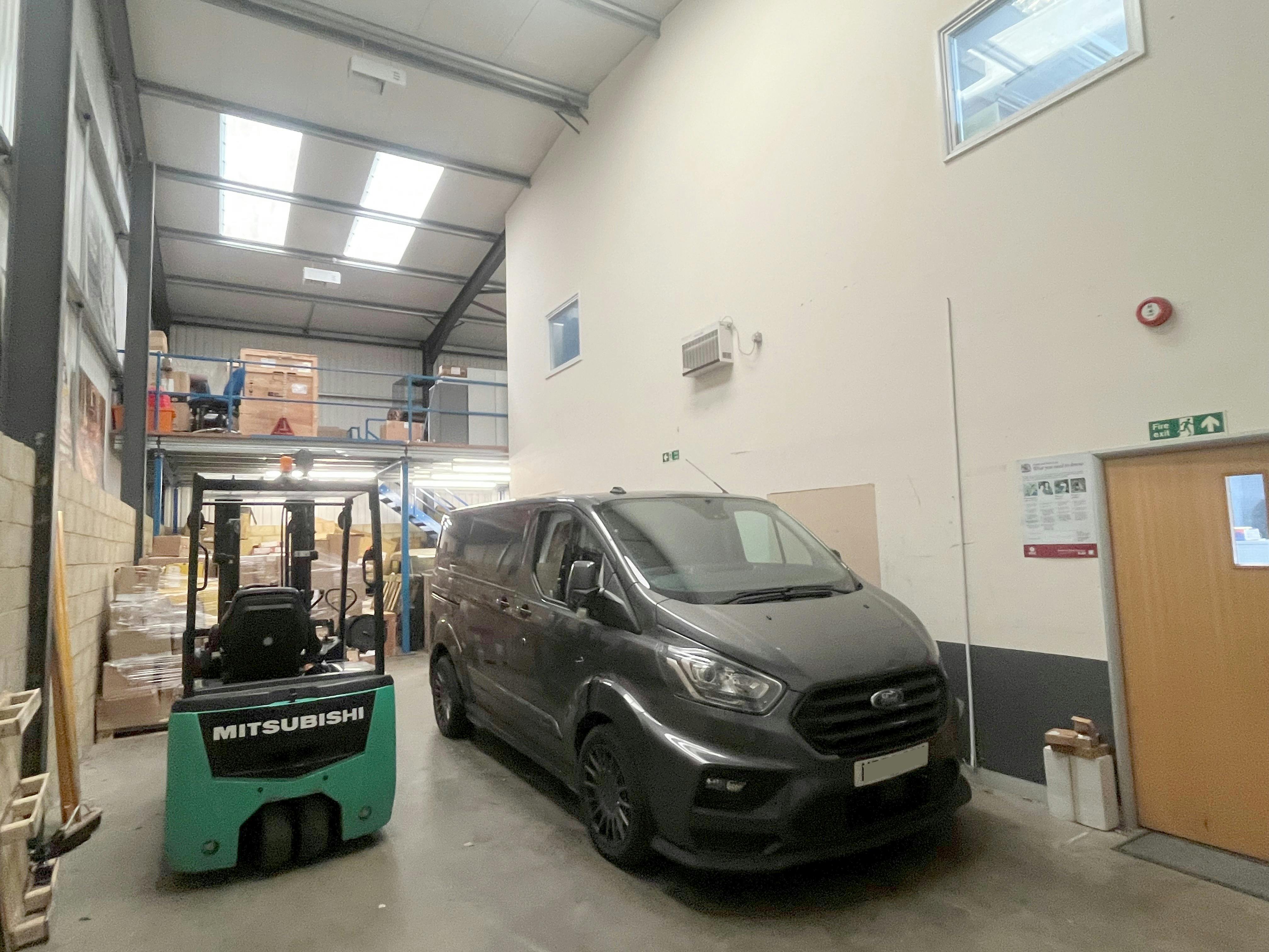 Industrial Unit in Romsey - photo 3