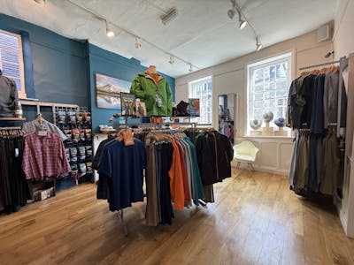 24 The Square, Winchester, Retail To Let - IMG_1347.jpg