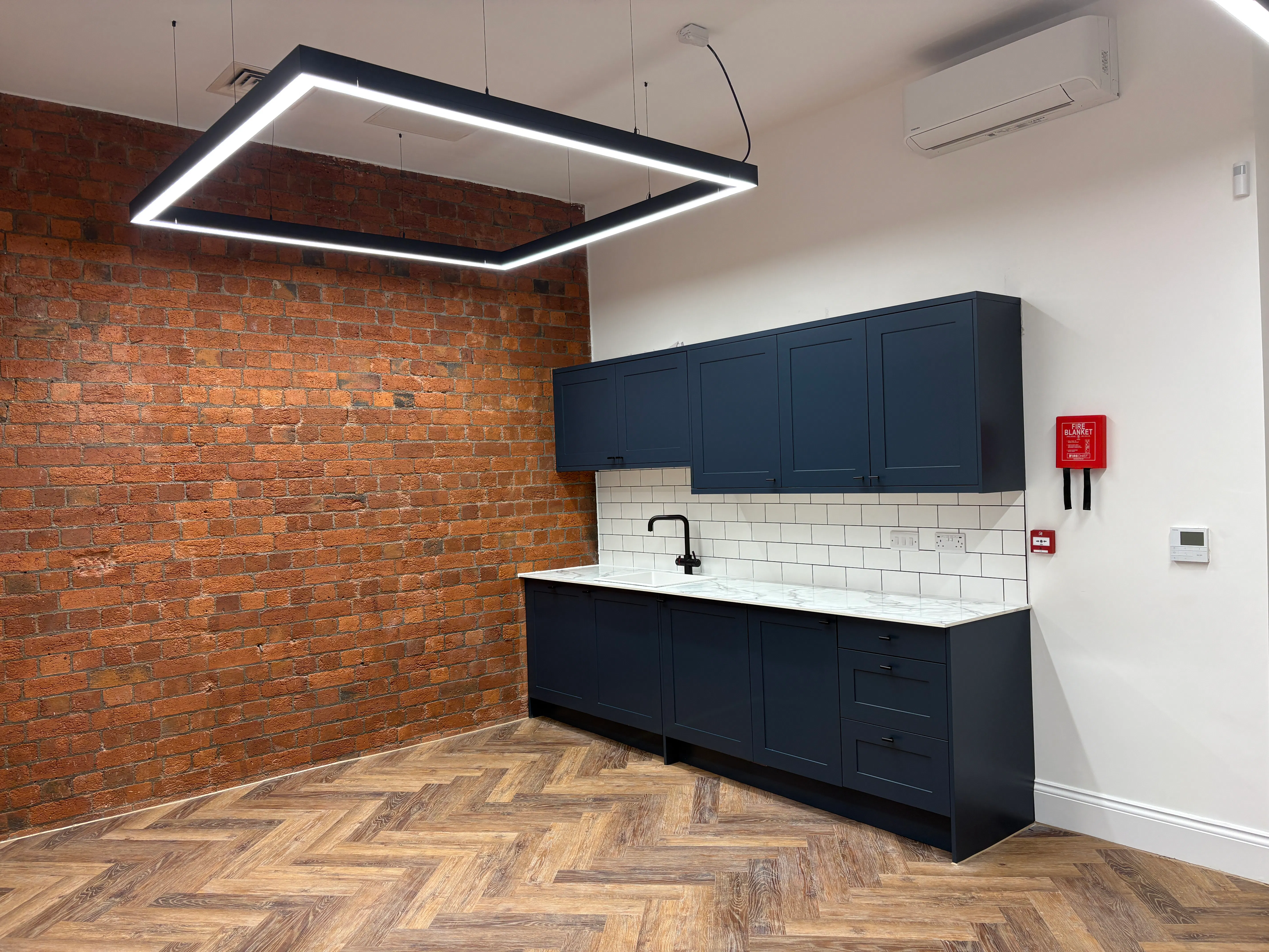 56 Wellington Street, Leeds, Offices To Let - IMG_1004.JPG