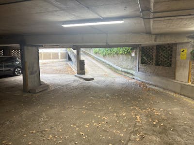 Orsett Mews Car Park, 157 Porchester Terrace North, London, Car Park To Let - 01abdb5882174803b56588c6e1366ee6.jpg