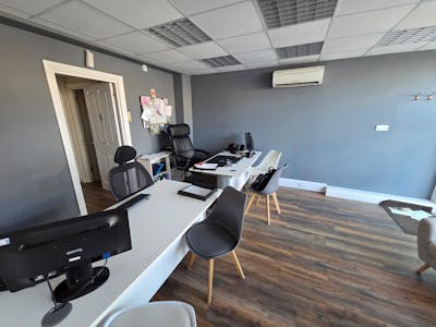 277-279 Ashingdon Road, Rochford, Office / Retail To Let - eec0cab3-a395-4c05-90bc-cded9414766e.jpeg