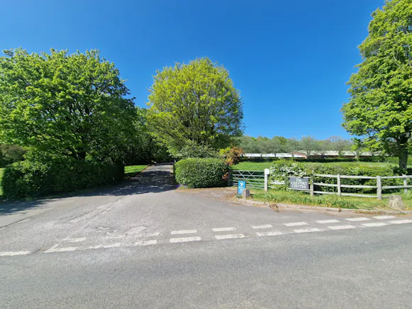 Unit 1 The Calvert Centre, near Basingstoke, Industrial To Let - 20260423_144200.jpg