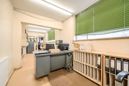 14-16 Shacklewell Lane, London, Industrial / Light Industrial / Warehouse To Let - 1526985 (8).jpg