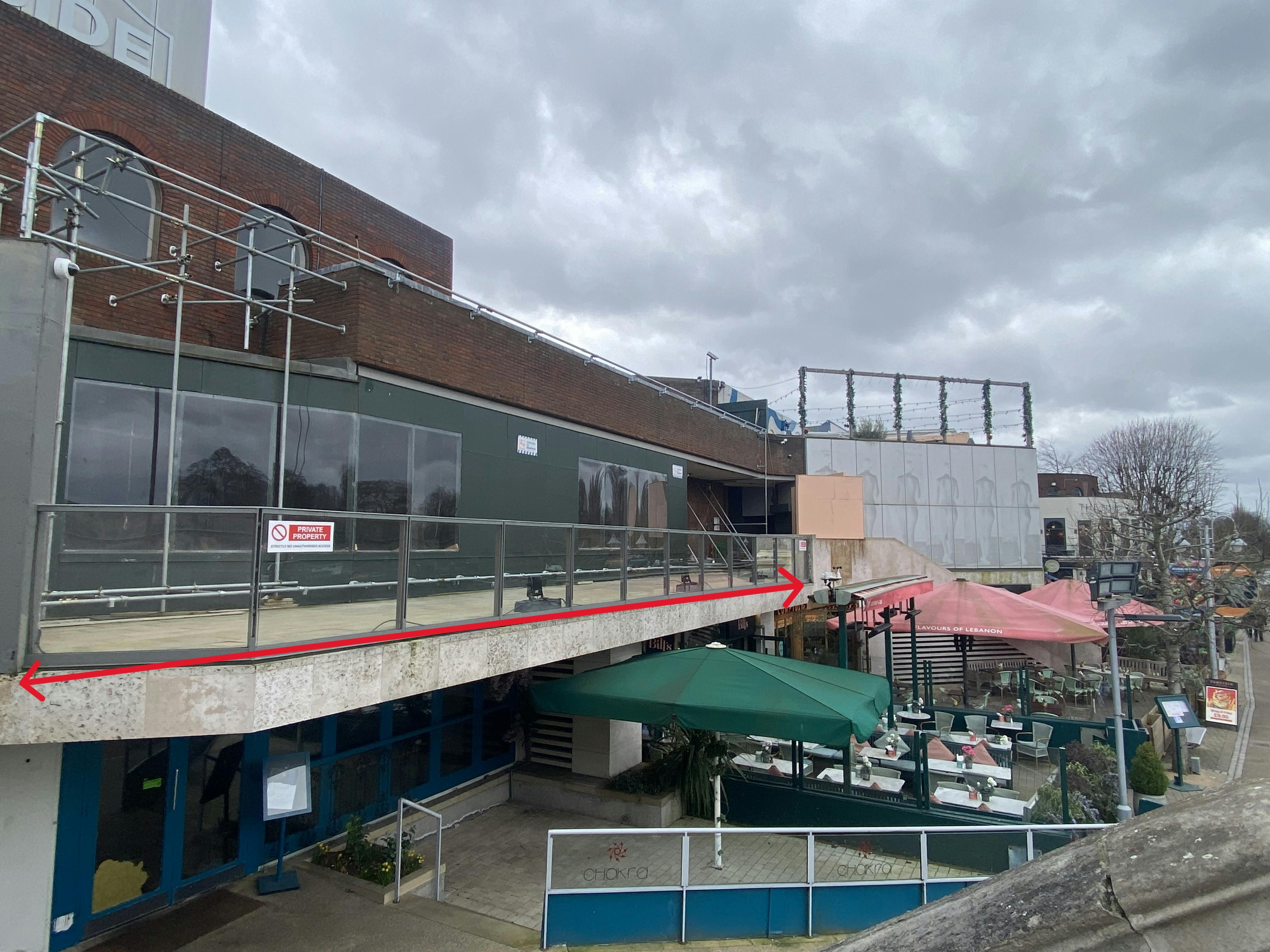 Riverside Walk - Restaurant or Bar Space, Kingston upon Thames, Restaurant To Let - IMG_1558 w line.jpeg