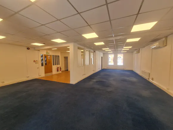 First Floor, 21-23 Wote Street, Basingstoke, Office To Let - 20260807_110548.jpg