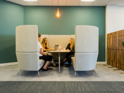 2 Heathrow Boulevard, Heathrow, Office To Let - heathrow-boulevard-building-2-office-space-offices-heathrow-1.jpg