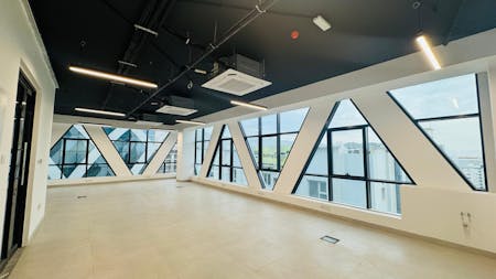 Premium Commercial Spaces in the Heart of Bausher, 23rd July Street - Bausher, Muscat, Office To Let - Office Bausher AHT (11).jpeg