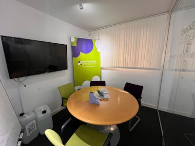 Unit 2 C R Bates Industrial Estate, High Wycombe, Industrial To Let - WhatsApp Image 2026-02-19 at 09.54.1.jpeg