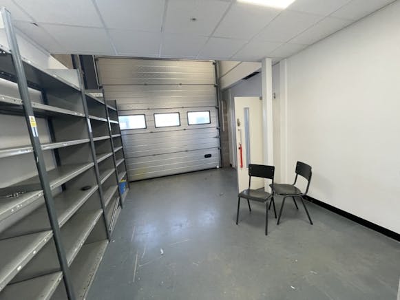 15 Hercules Way, Farnborough, Offices / Warehouse & Industrial To Let - IMG_3712-Sml-1030x773.jpg