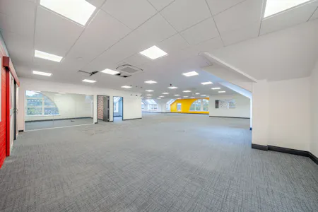 First Floor Trinity Court, Rickmansworth, Office To Let - FF 2.jpg