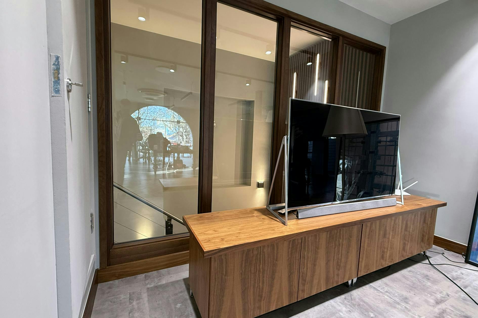 38 North Lane, Leeds, Offices To Let - b0ef29d51ae9d8e14e1e96ef506ba296-img-2166.jpg