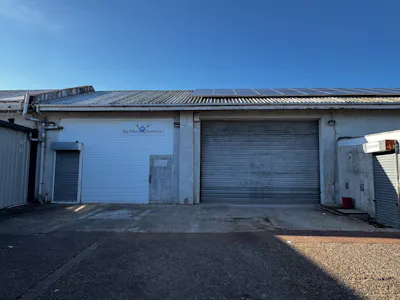 Commercial Premises incorporating two storey office and workshop., Glenburn House, Hamilton, Industrial / Office For Sale - IMG_5470.jpg