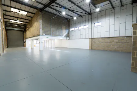 Unit 4, 79 Sumner Road, Croydon, Industrial / Industrial / Storage / Industrial / Warehouse / Workshops To Let - Unit 4 INT-02.jpg