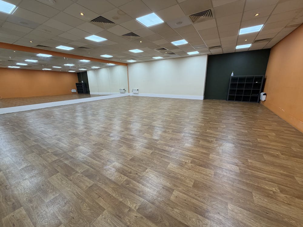 66-68 Severn Street - Photo 12-02-2026, 11 04 38.jpg