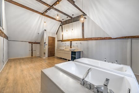 7 High Street, Pinner, Investment / Office / Retail For Sale - 1244588 11.jpg