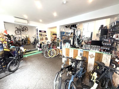 30 Queens Road, Brighton, Retail / High Street Retail / Retail - In Town / Retail - Out Of Town To Let - IMG_6527.jpg